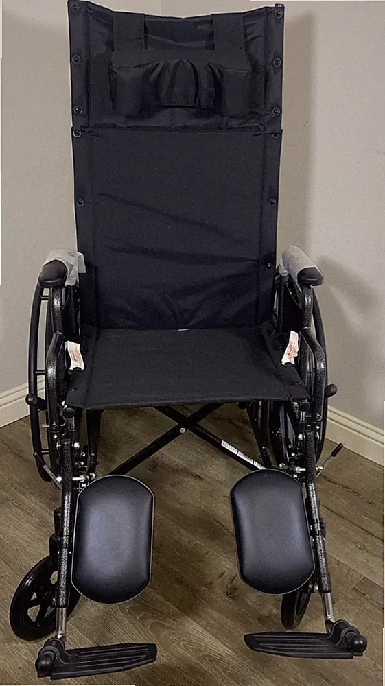 NWOT Medline Guardian Wide Seat 20 in. Reclining Chair, 300 lbs, New Chair Pad